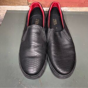 Men’s Zara dressy runners